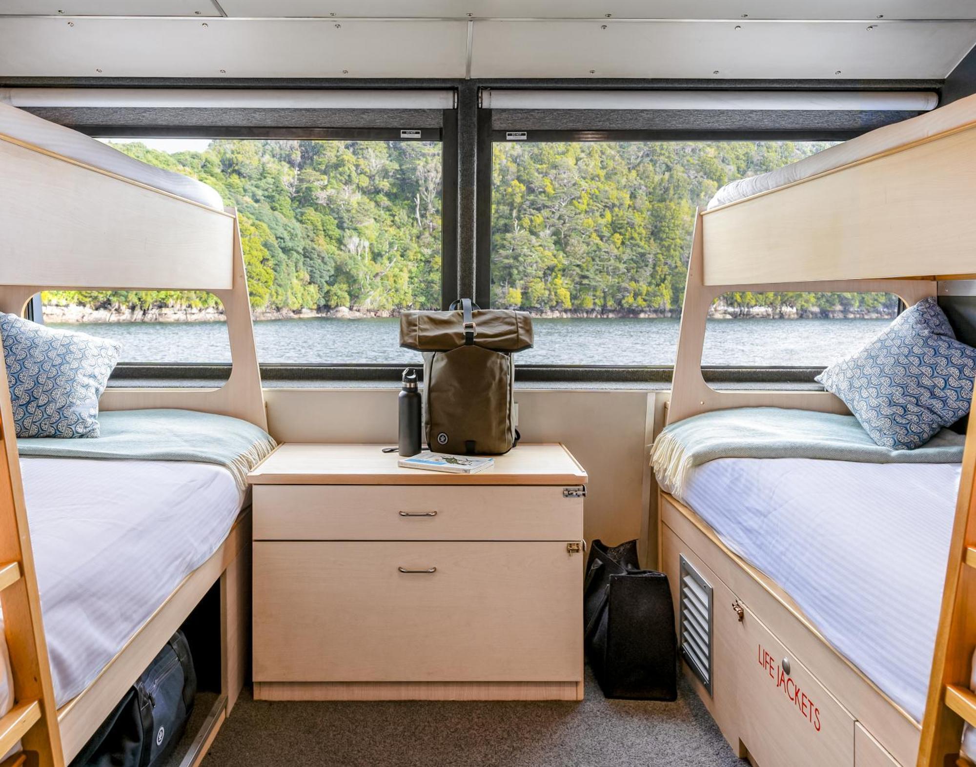 Milford Sound Overnight Cruise - Fiordland Discovery Exterior foto